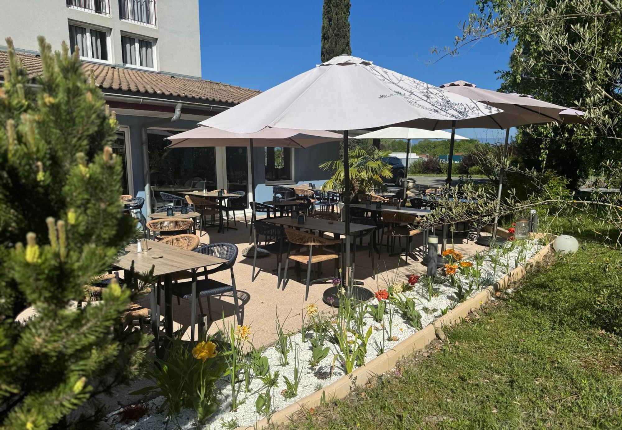 Hotel Cote Sud Leman Тонон-ле-Бен Екстериор снимка